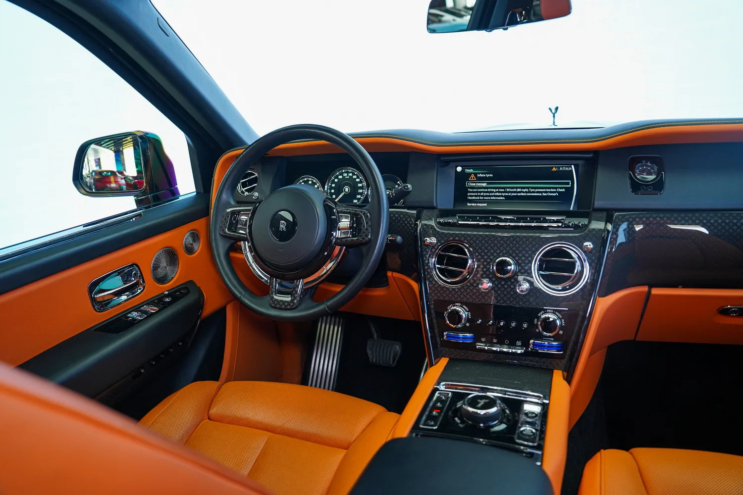 2022 Rolls-Royce Cullinan Black Badge, 16/20