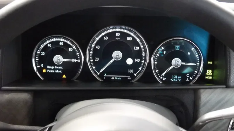 2022 Rolls-Royce Cullinan Black Badge, 23/30