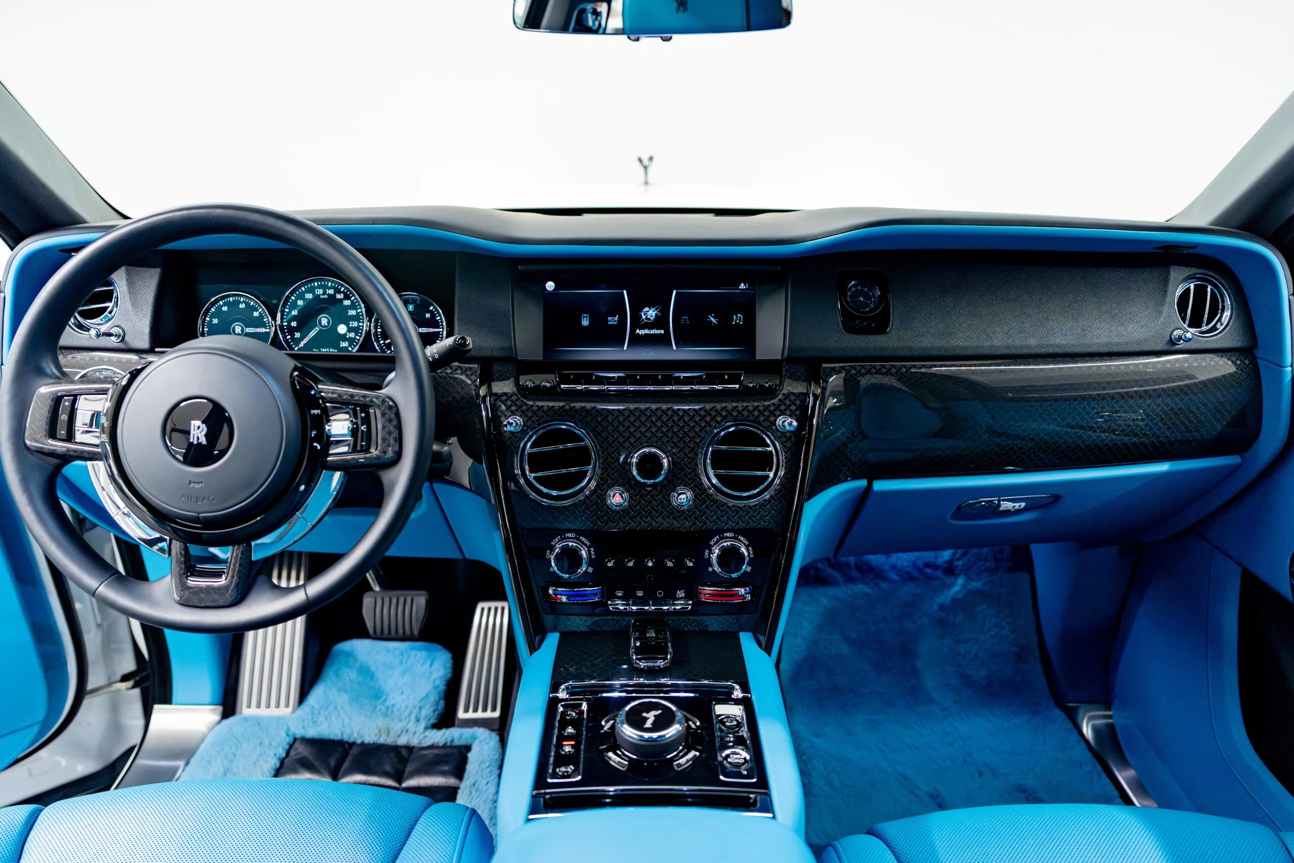 2022 Rolls-Royce Cullinan Black Badge, 12/20