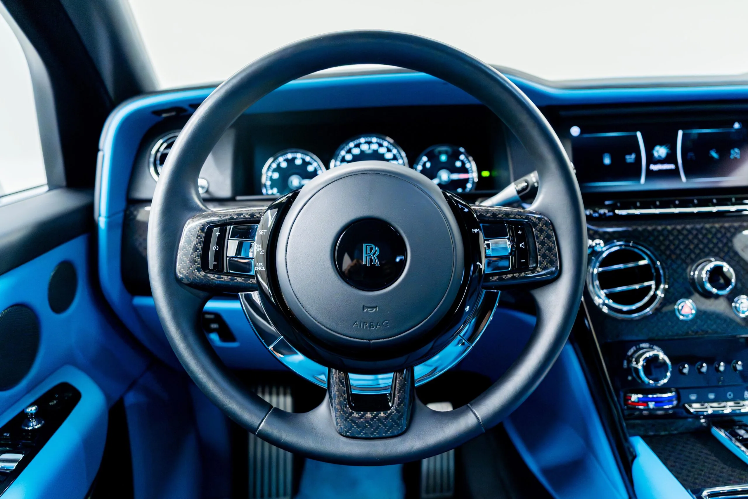 2022 Rolls-Royce Cullinan Black Badge, 13/20