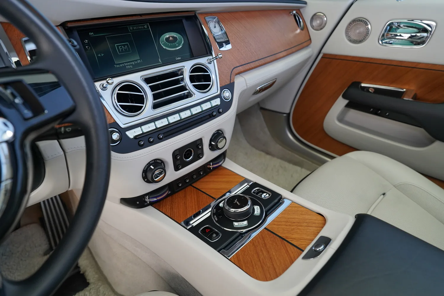 2022 Rolls-Royce Dawn, 9/16