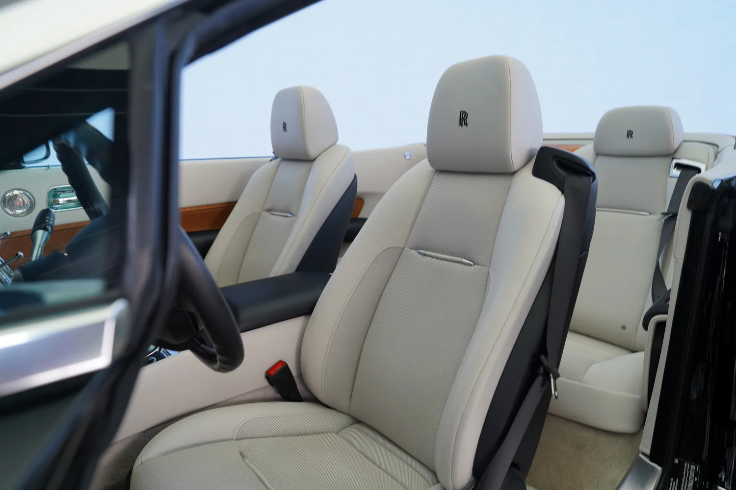 2022 Rolls-Royce Dawn, 12/16