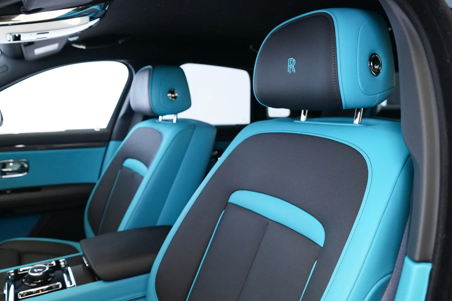 2022 Rolls-Royce Ghost Black Badge, 5/17
