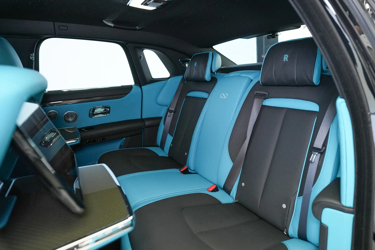 2022 Rolls-Royce Ghost Black Badge, 7/17