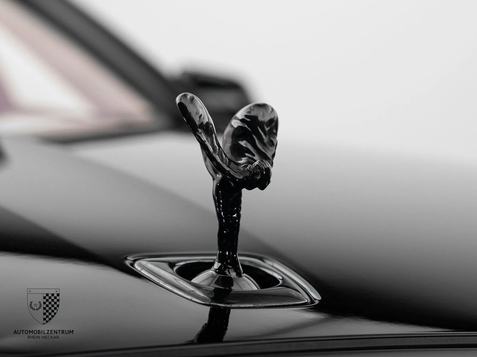 2022 Rolls-Royce Ghost Black Badge, 2/30
