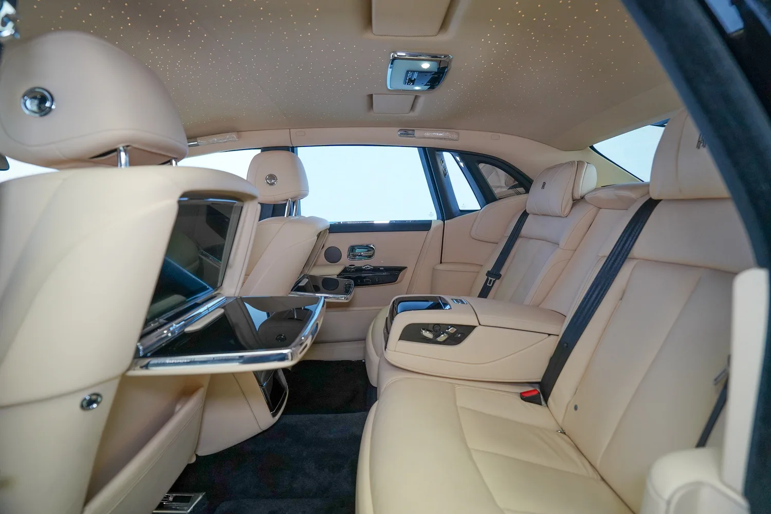 2022 Rolls-Royce Phantom VIII, 10/16