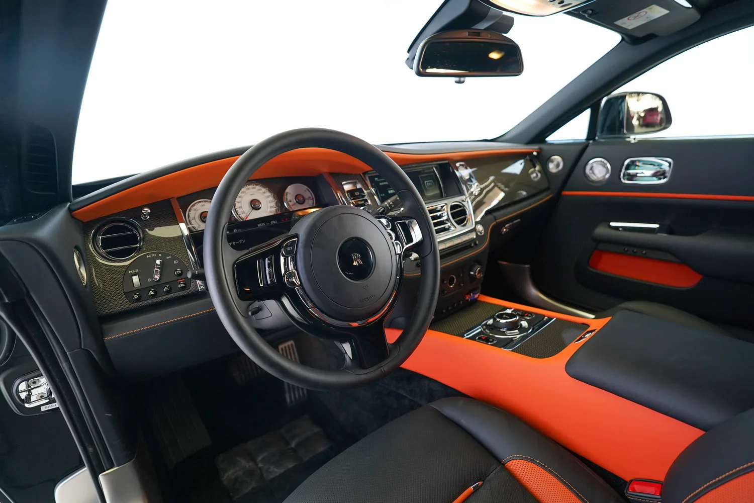2022 Rolls-Royce Wraith Black Badge, 4/16