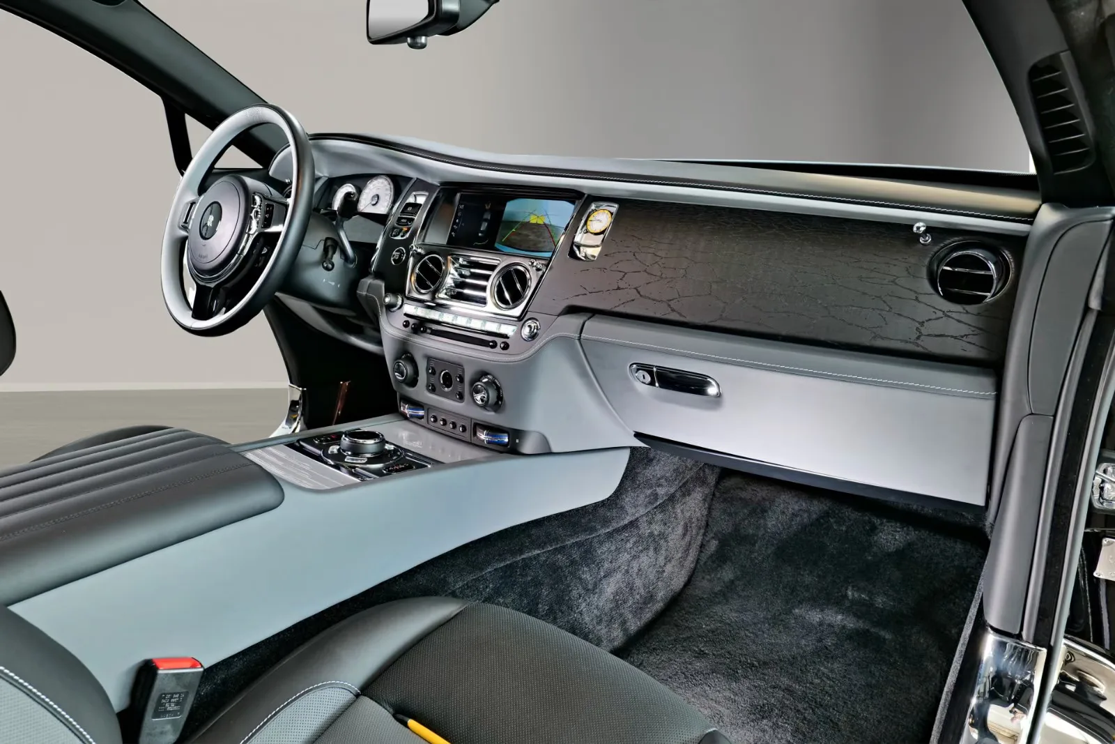 2022 Rolls-Royce Wraith Black Badge Landspeed Collection, 27/28