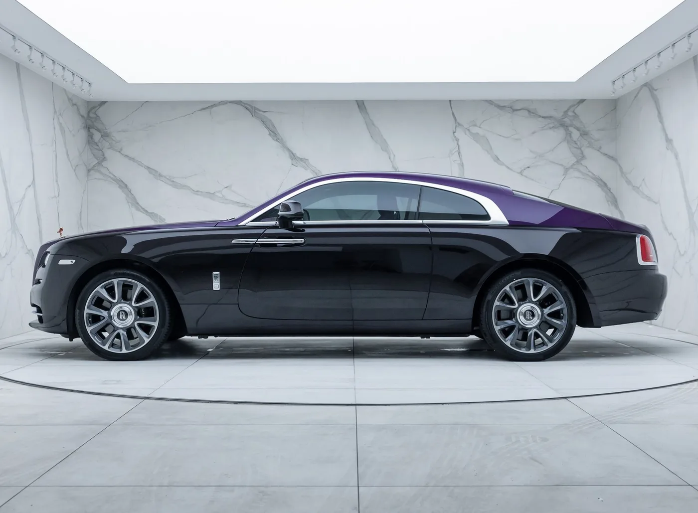 2022 Rolls-Royce Wraith offered by a specialist dealer in Banstead, United Kingdom, photo 5 of 15