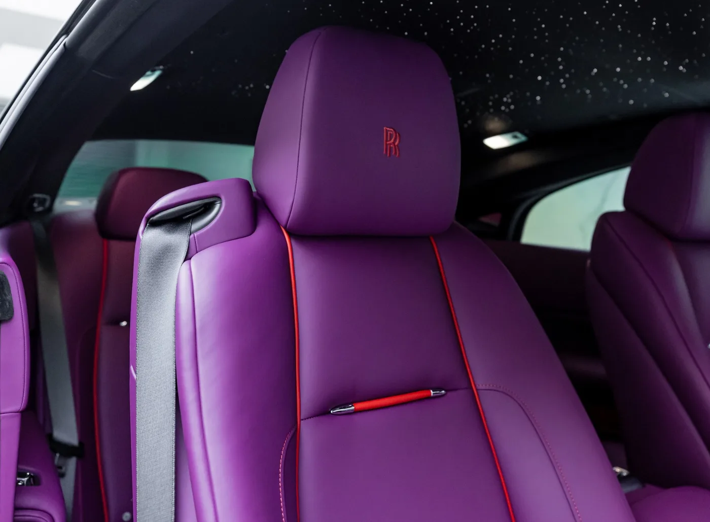 2022 Rolls-Royce Wraith offered by a specialist dealer in Banstead, United Kingdom, photo 15 of 15