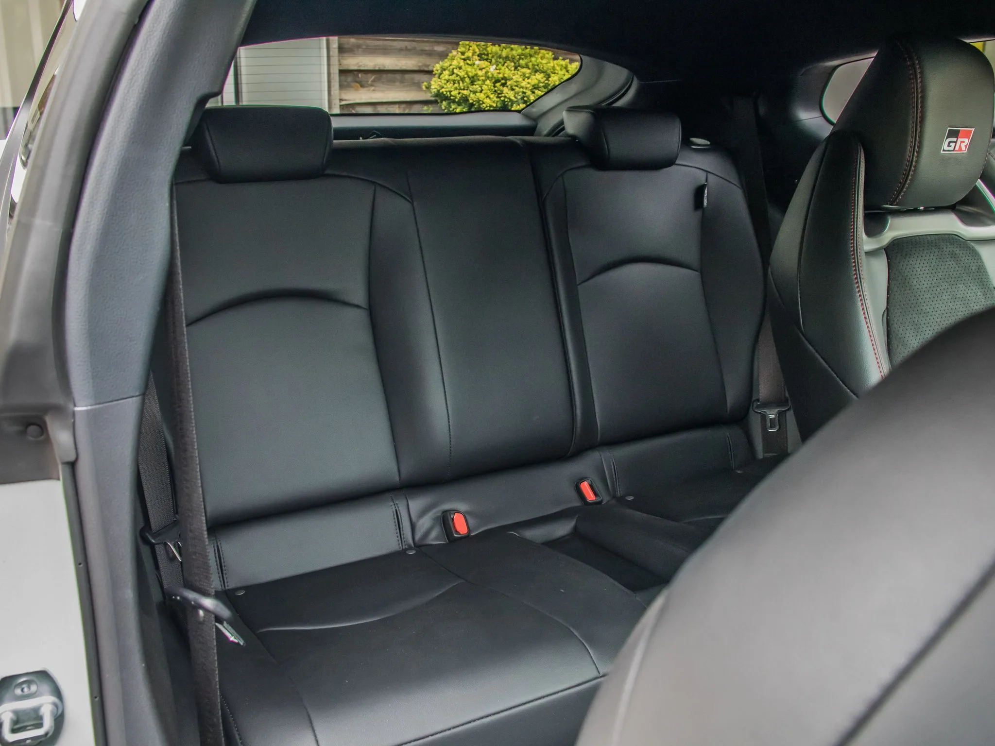 2022 Toyota GR Yaris Convenience Pack, 18/23