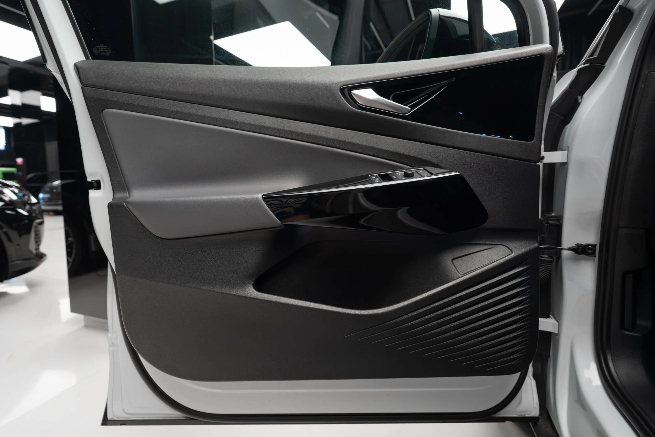 2022 Volkswagen ID.5 Pro Performance, 11/30