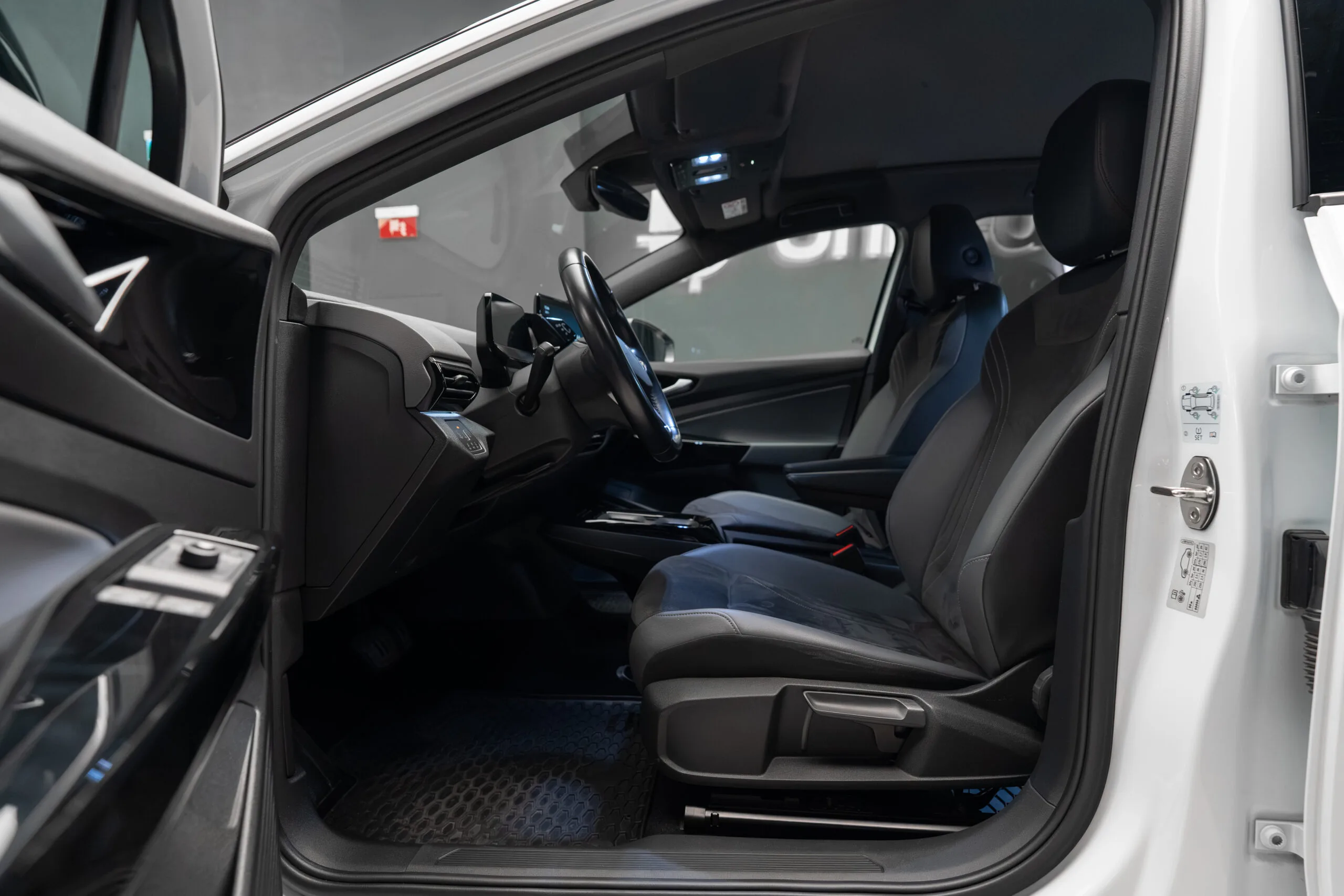 2022 Volkswagen ID.5 Pro Performance, 13/30