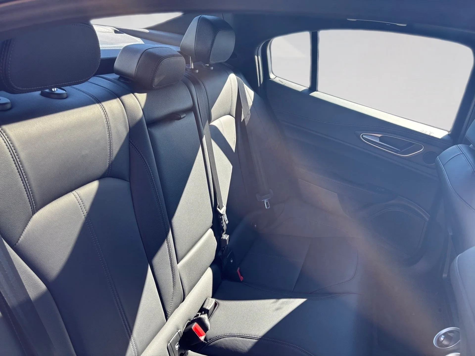 2023 Alfa Romeo Giulia, 18/22