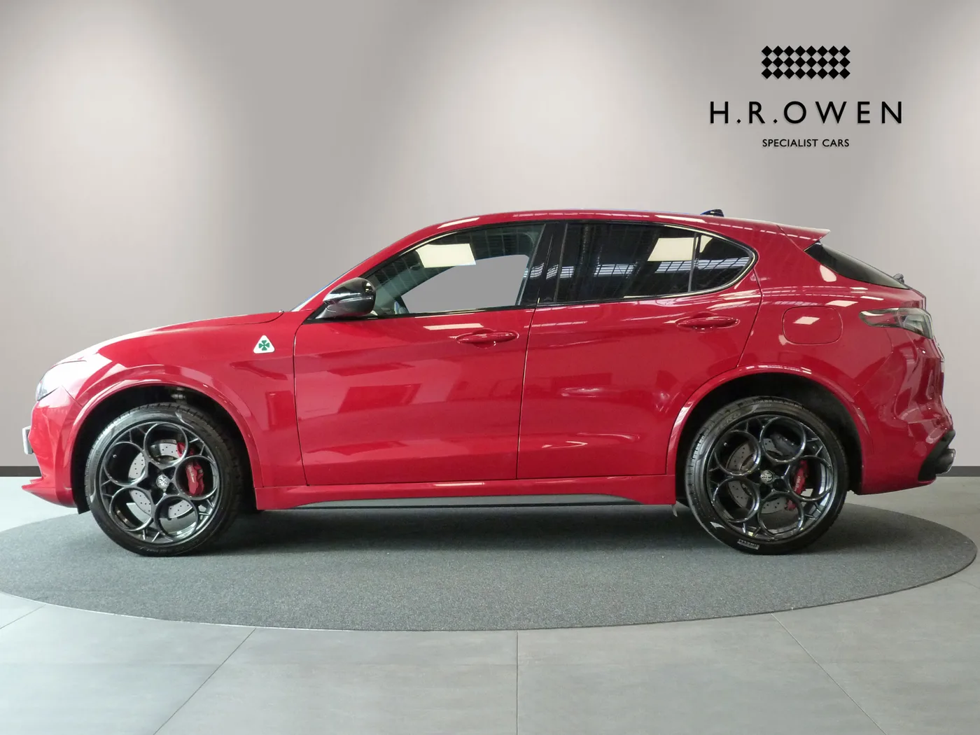 2023 Alfa Romeo Stelvio offered by a franchised dealer group in Cheltenham, United Kingdom, photo 6 of 20