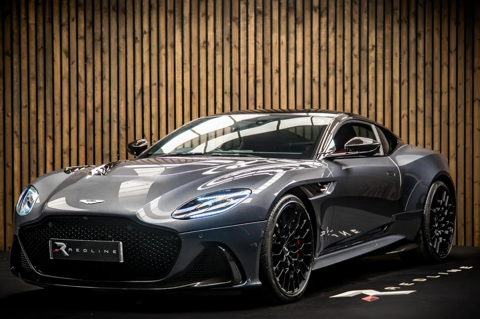 2023 Aston Martin DBS 770 Ultimate angeboten von einem Fachhändler in Knaresborough, Vereinigtes Königreich, Hauptfoto