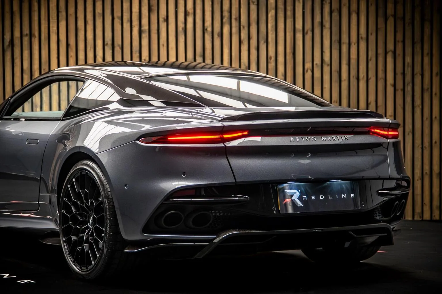2023 Aston Martin DBS 770 Ultimate, 20/30