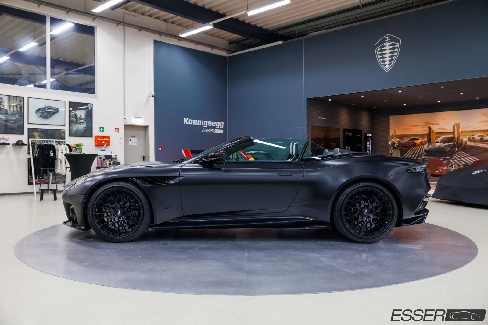 2023 Aston Martin DBS 770 Ultimate Volante, 7/30