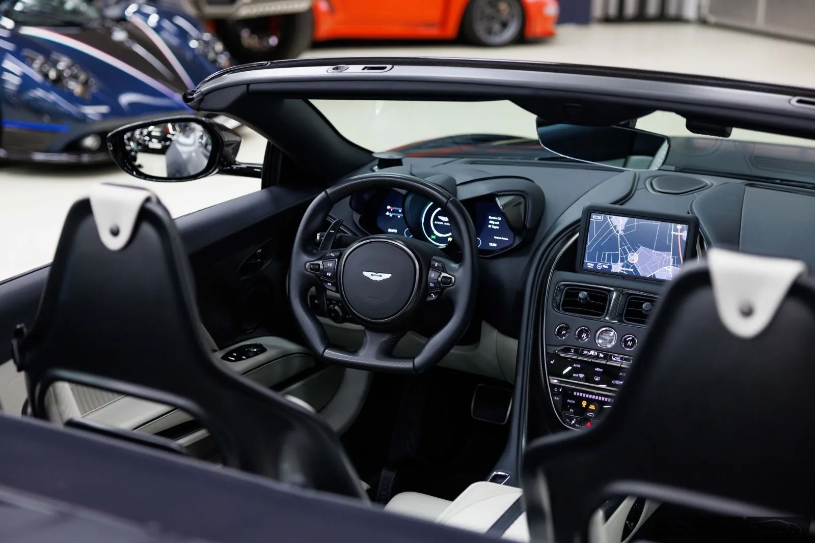 2023 Aston Martin DBS 770 Ultimate Volante, 13/30