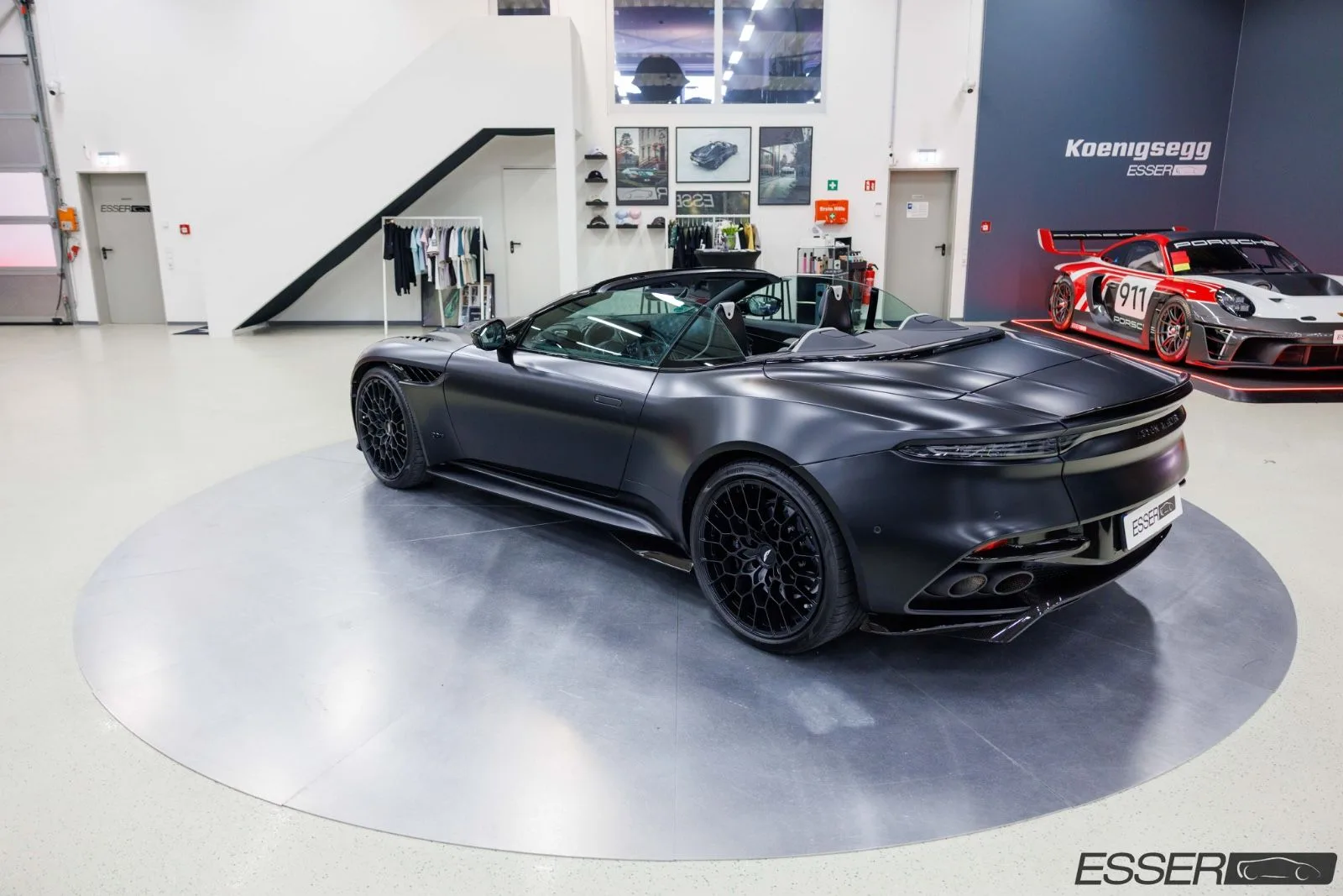 2023 Aston Martin DBS 770 Ultimate Volante, 16/30