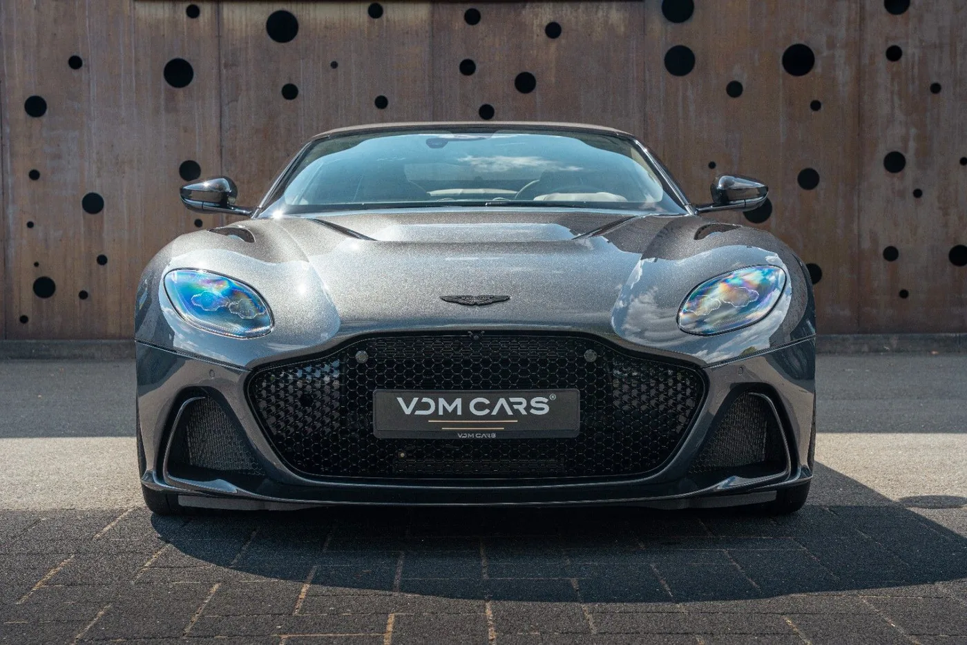 2023 Aston Martin DBS 770 Ultimate Volante angeboten von einem Supersportwagenhändler in Gronau, Deutschland, Foto 2 von 25