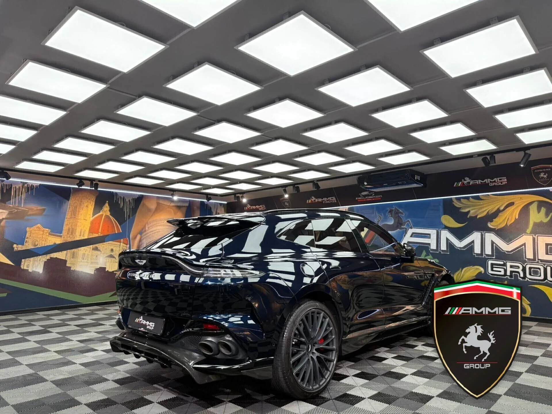 2023 Aston Martin DBX 707, 4/15