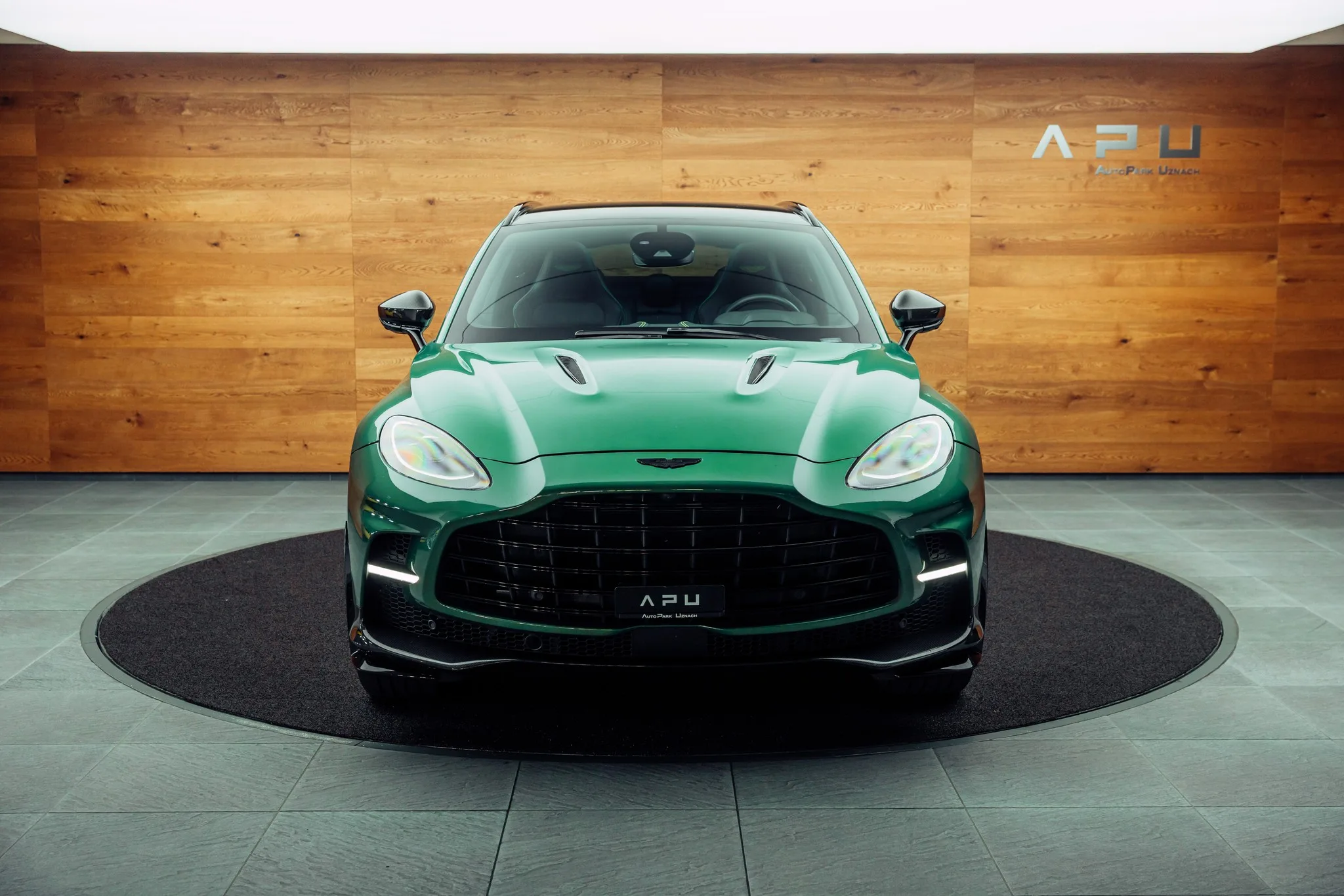 2023 Aston Martin DBX 707, 18/22