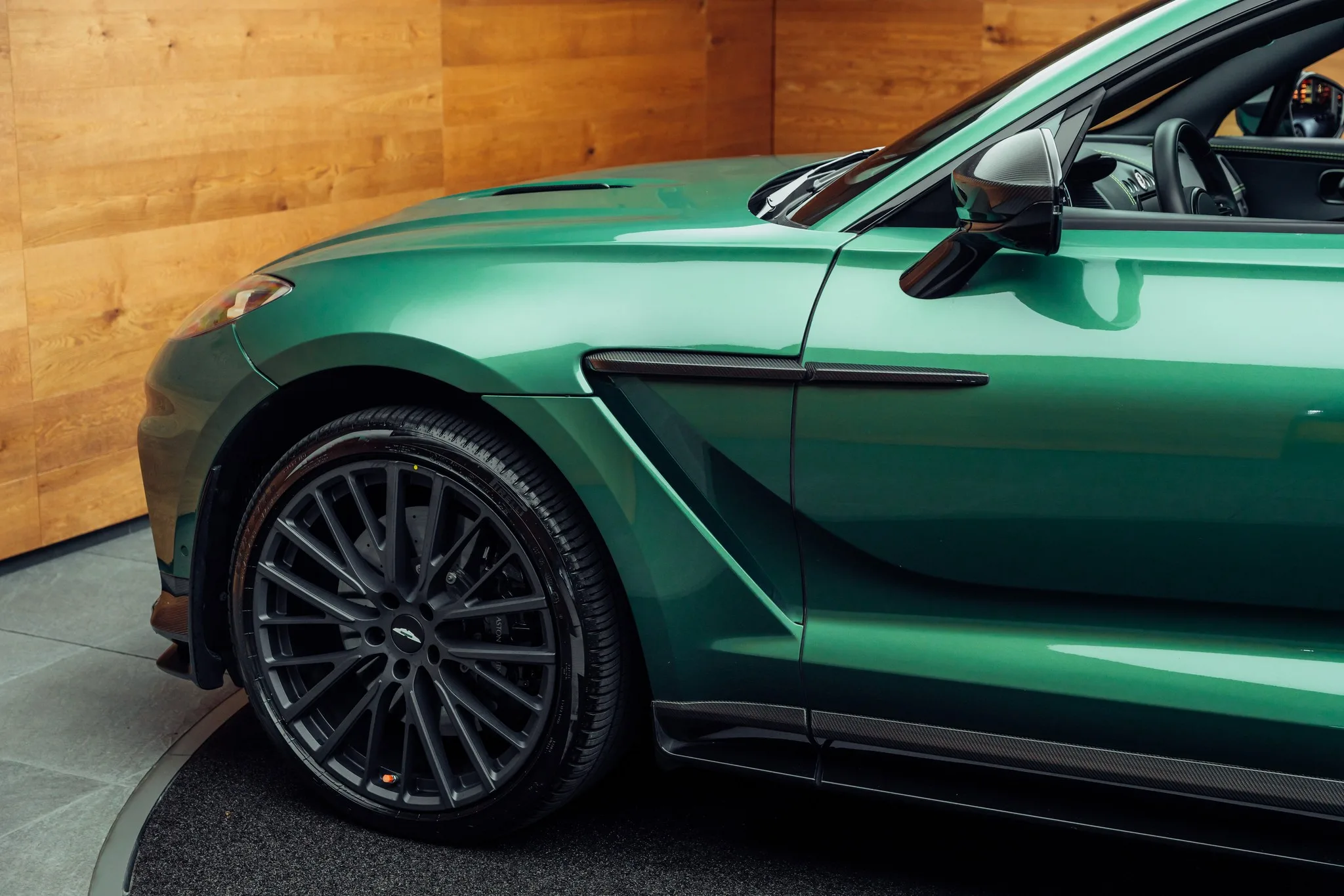 2023 Aston Martin DBX 707, 22/22
