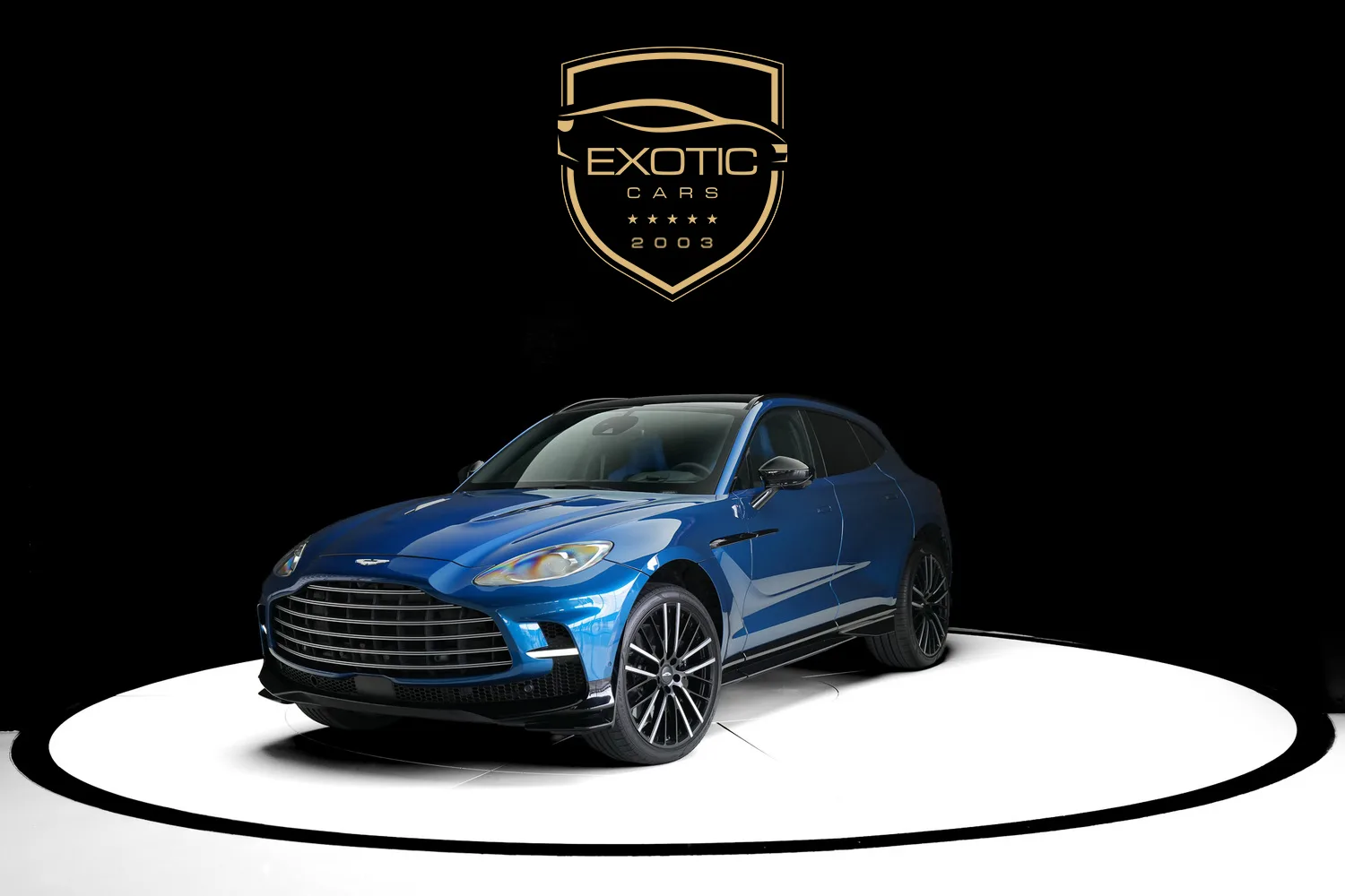 2023 Aston Martin DBX 707 proposée par un concessionnaire spécialisé à Dubaï, Émirats arabes unis, photo principale