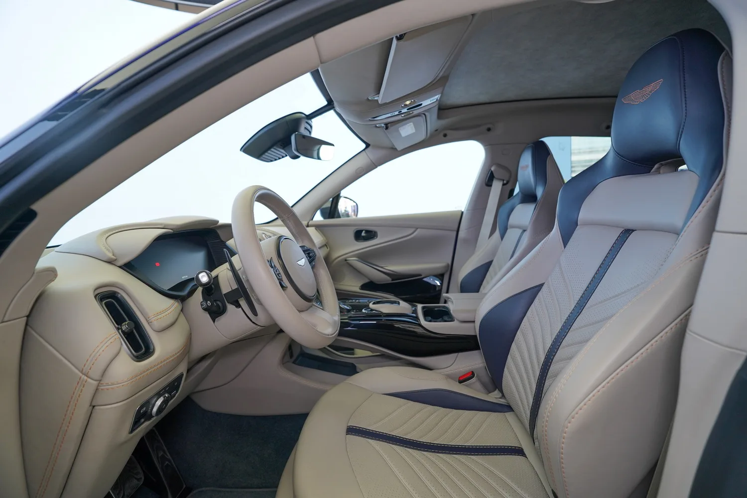 2023 Aston Martin DBX 707, 14/20