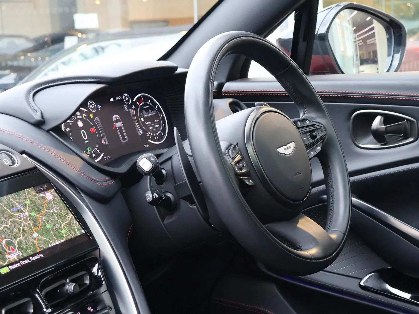 2023 Aston Martin DBX 707 angeboten von einer Vertragshändlergruppe in Pangbourne, Vereinigtes Königreich, Foto 13 von 25