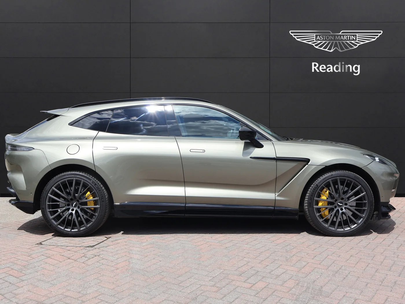 2023 Aston Martin DBX 707 angeboten von einer Vertragshändlergruppe in Pangbourne, Vereinigtes Königreich, Foto 19 von 25