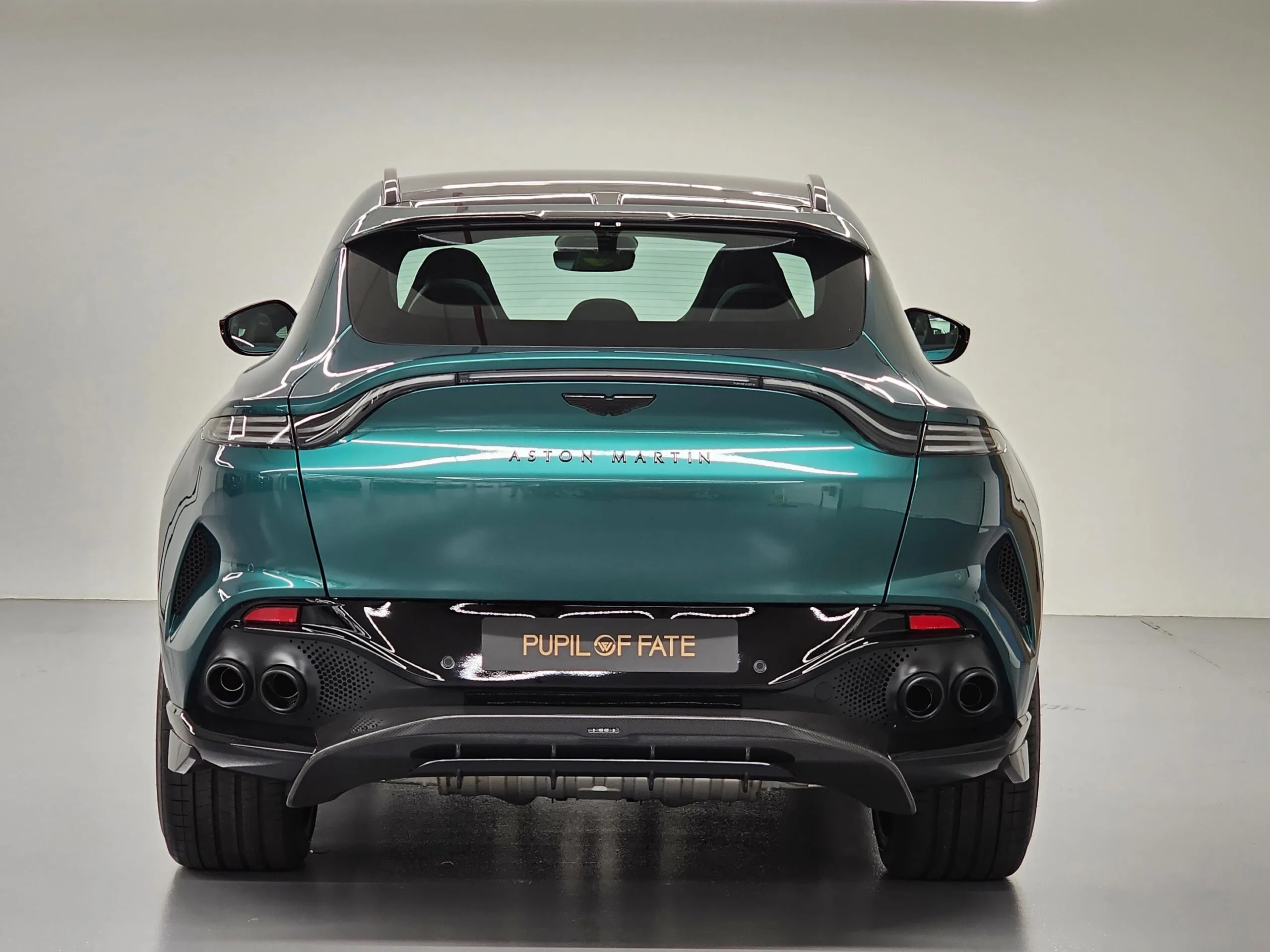 2023 Aston Martin DBX 707, 4/23