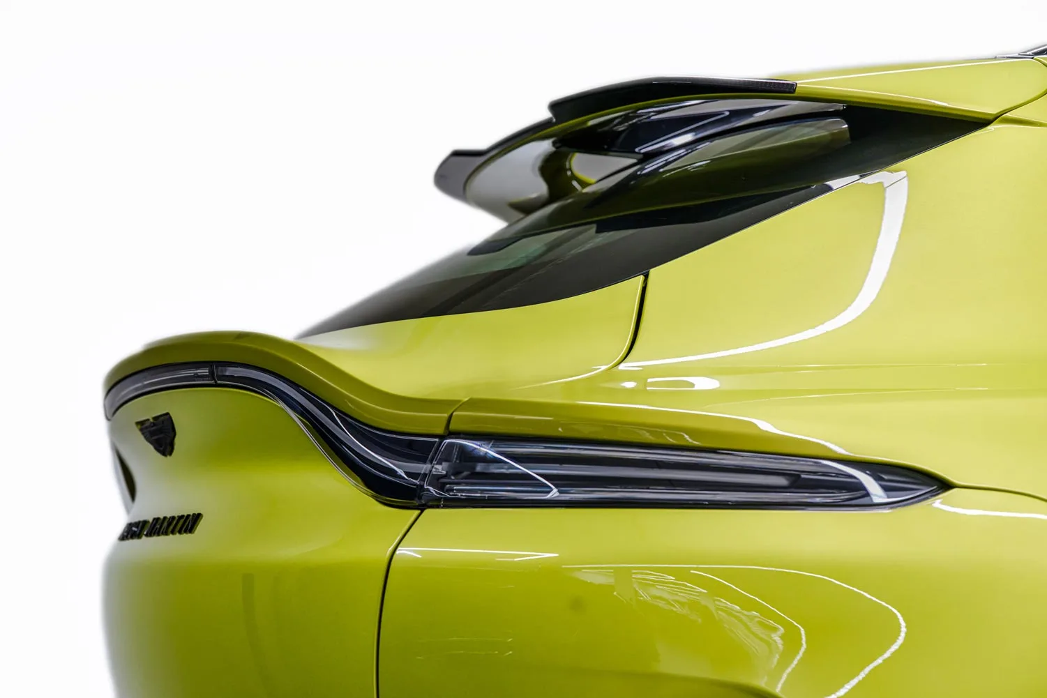 2023 Aston Martin DBX 707, 15/20