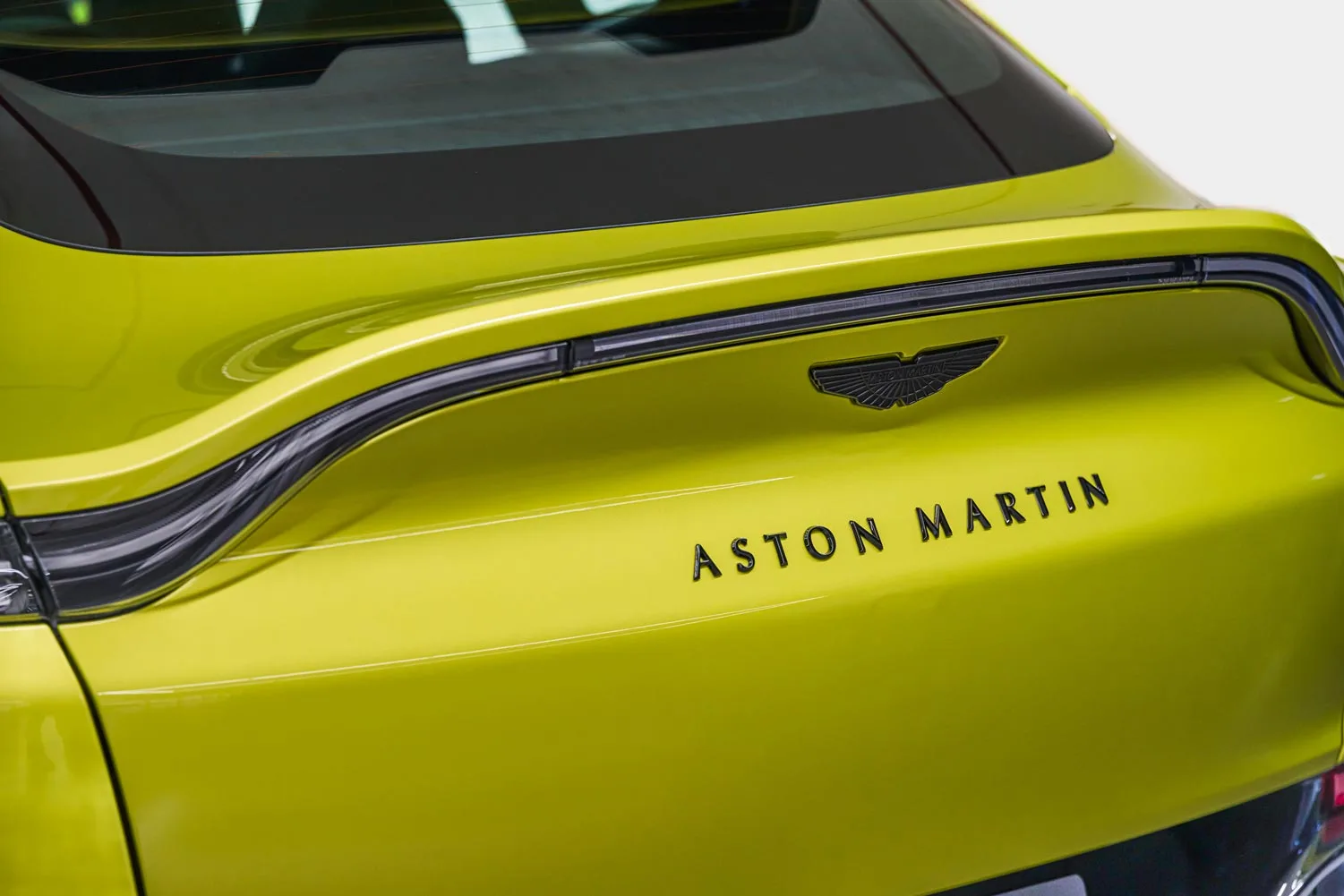 2023 Aston Martin DBX 707, 16/20