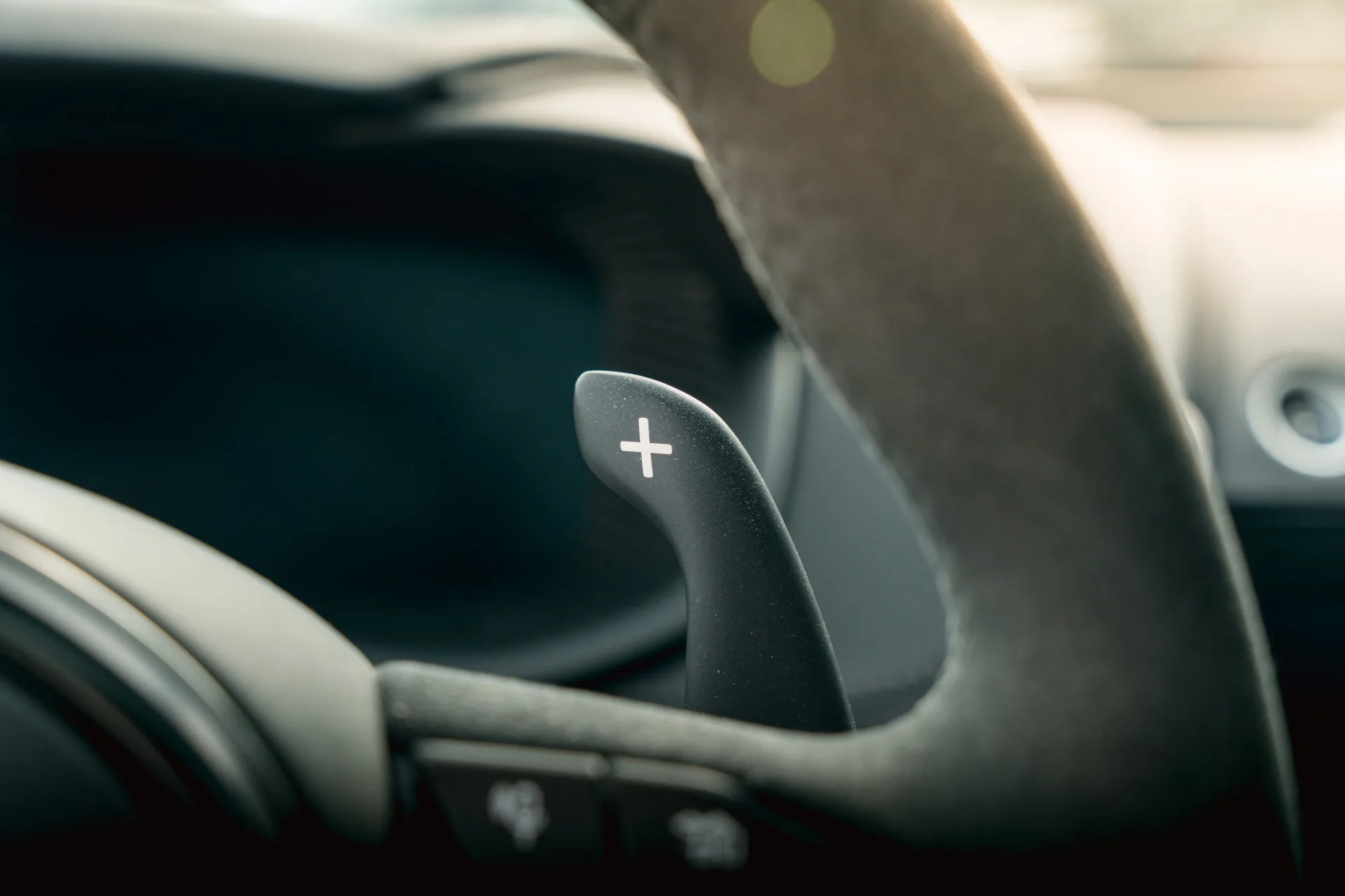 2023 Aston Martin DBX 707, 8/29