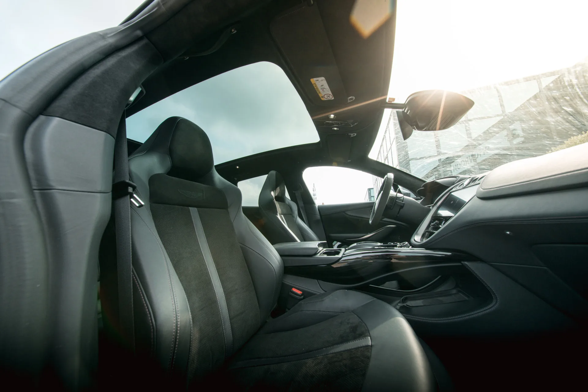 2023 Aston Martin DBX 707, 12/29