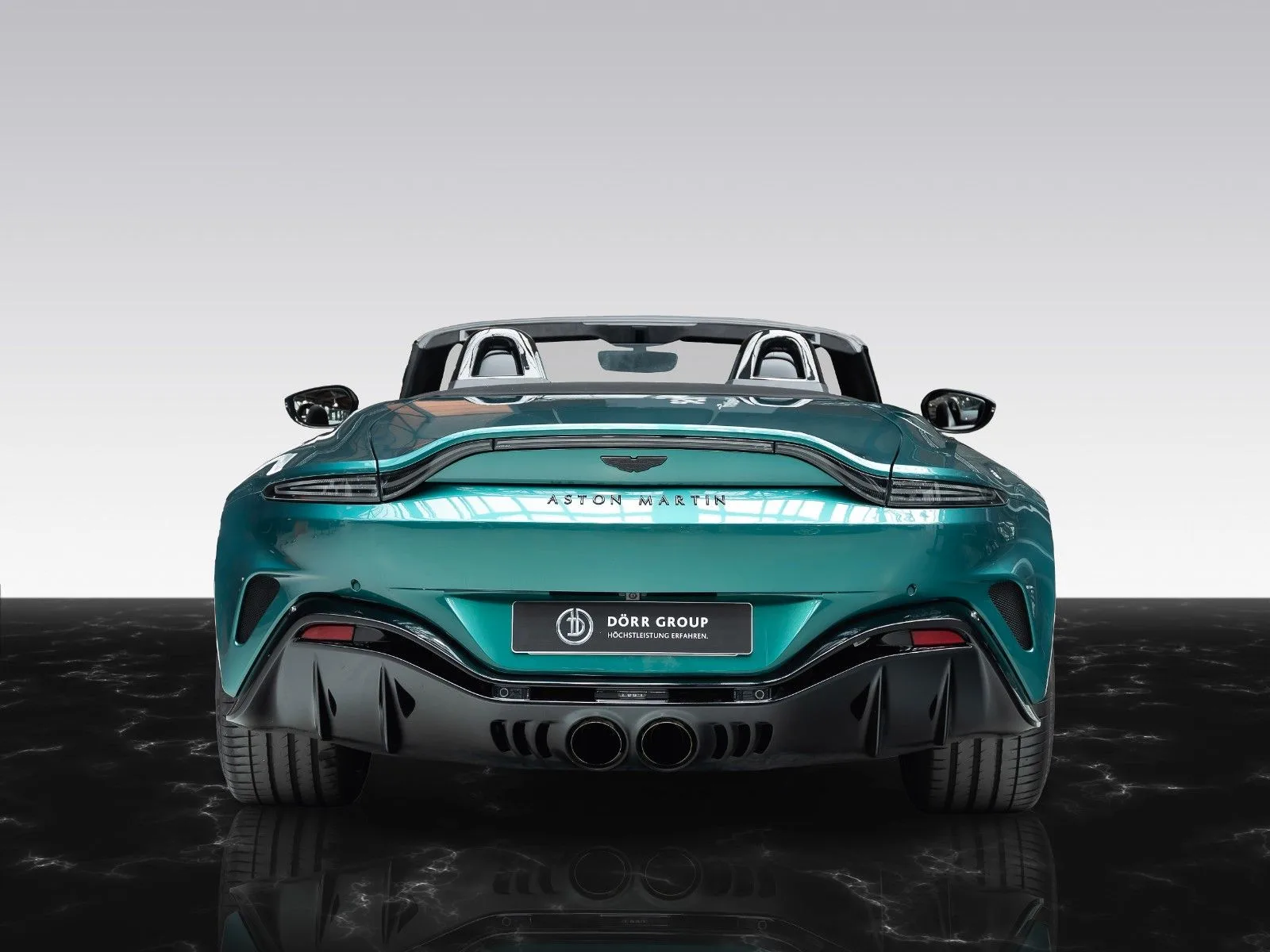 2023 Aston Martin V12 Vantage Roadster, 5/29