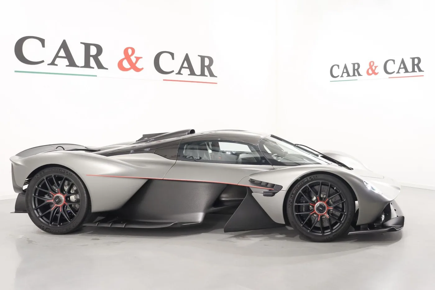 2023 Aston Martin Valkyrie offered by a supercar dealer in Zibido San Giacomo, Italy, photo 6 of 23