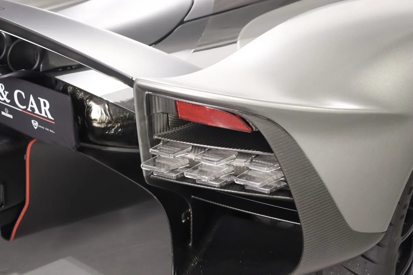 2023 Aston Martin Valkyrie offered by a supercar dealer in Zibido San Giacomo, Italy, photo 15 of 23