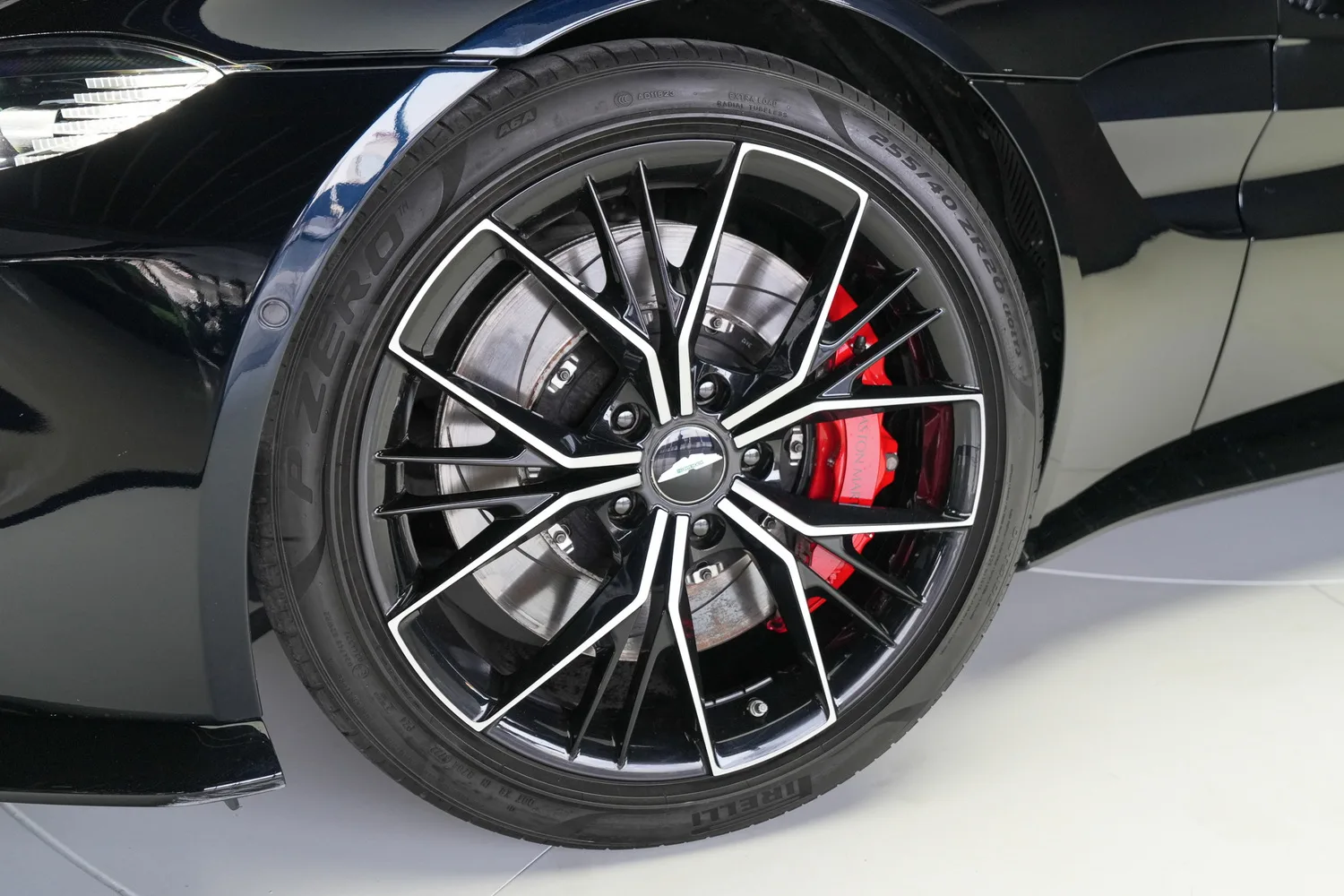 2023 Aston Martin Vantage, 14/14