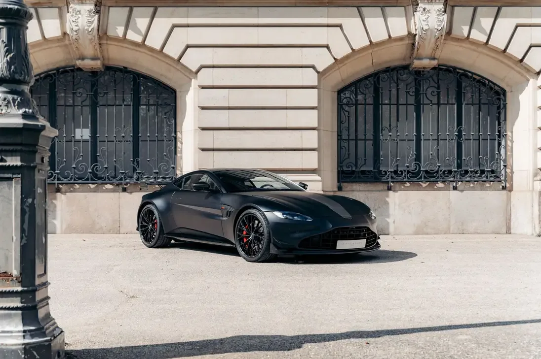 2023 Aston Martin Vantage, 4/28