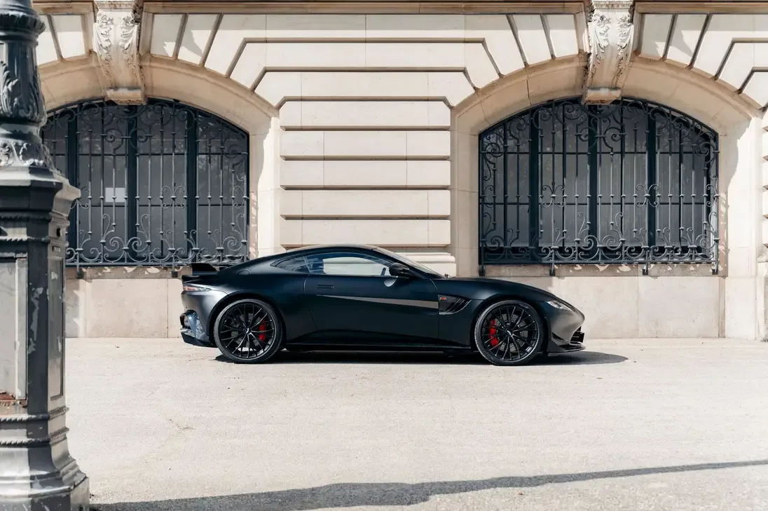 2023 Aston Martin Vantage, 6/28