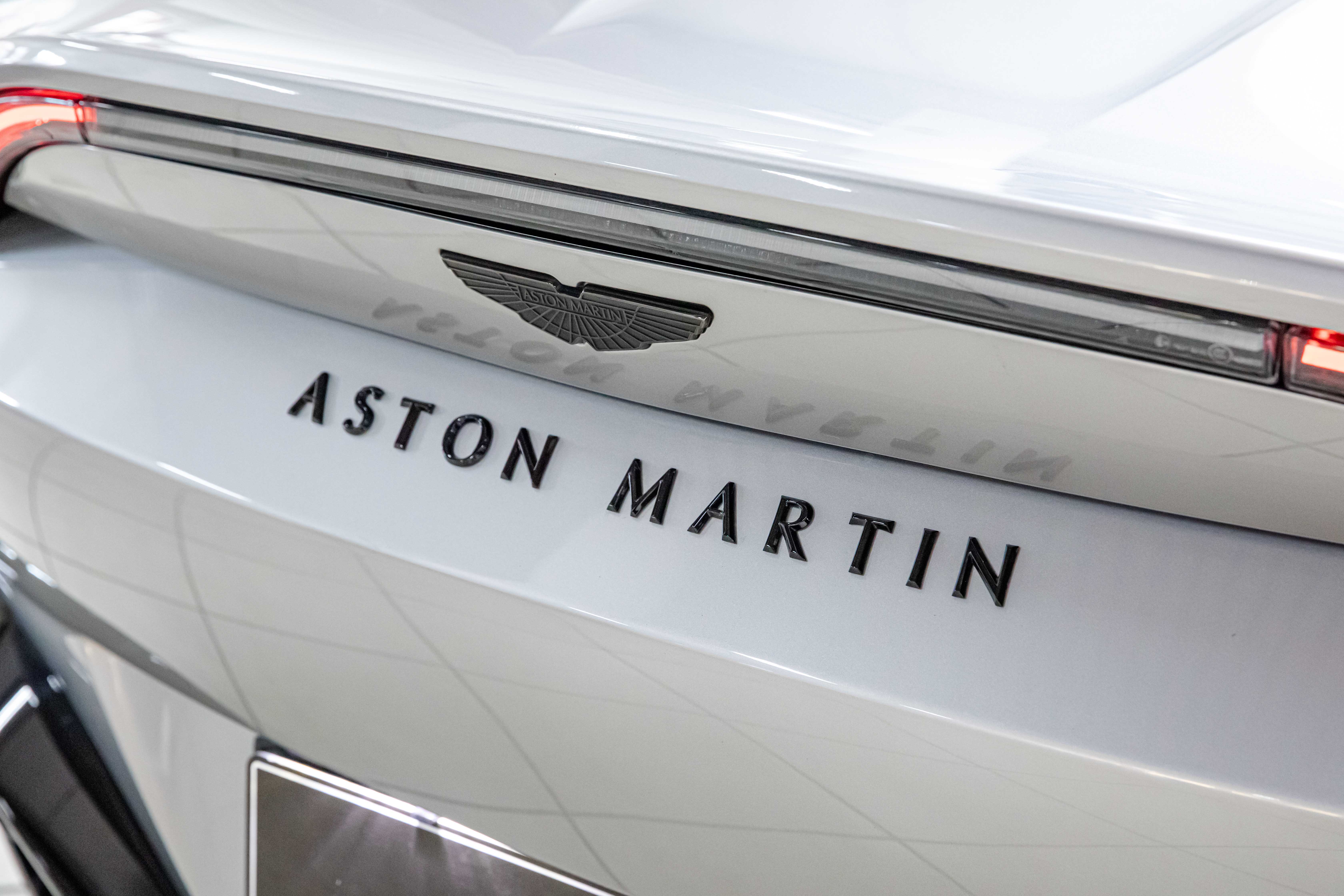 2023 Aston Martin Vantage Roadster angeboten von einem Fachhändler in Milan, Italien, Foto 15 von 20