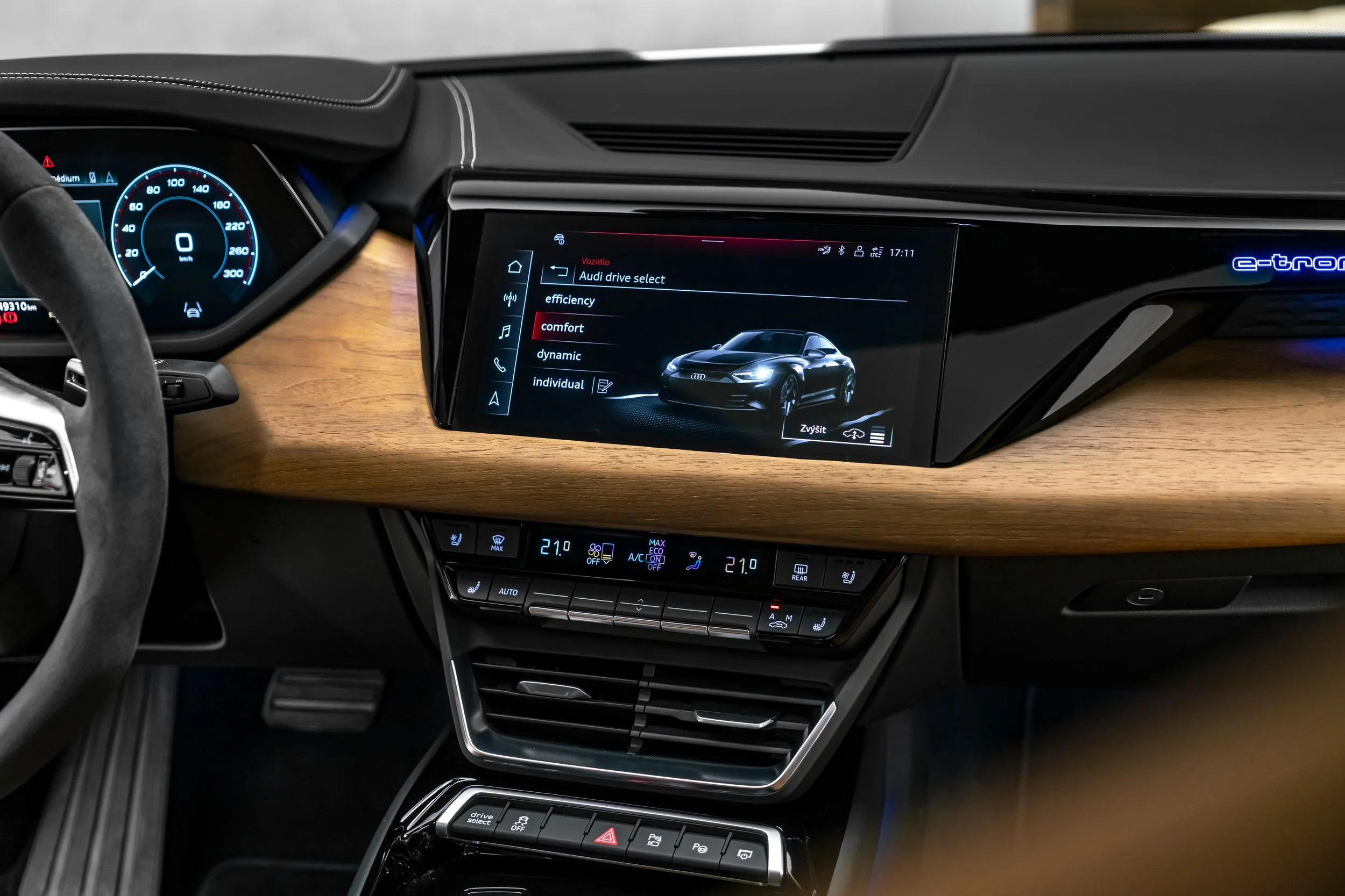 2023 Audi e-tron GT, 16/24