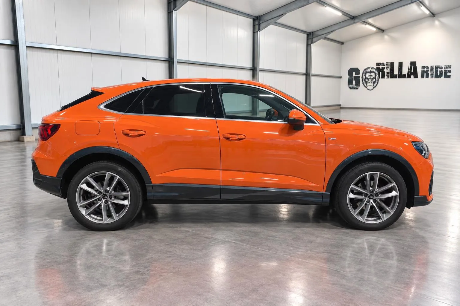 2023 Audi Q3 Sportback 35 TDI quattro S line, 4/30