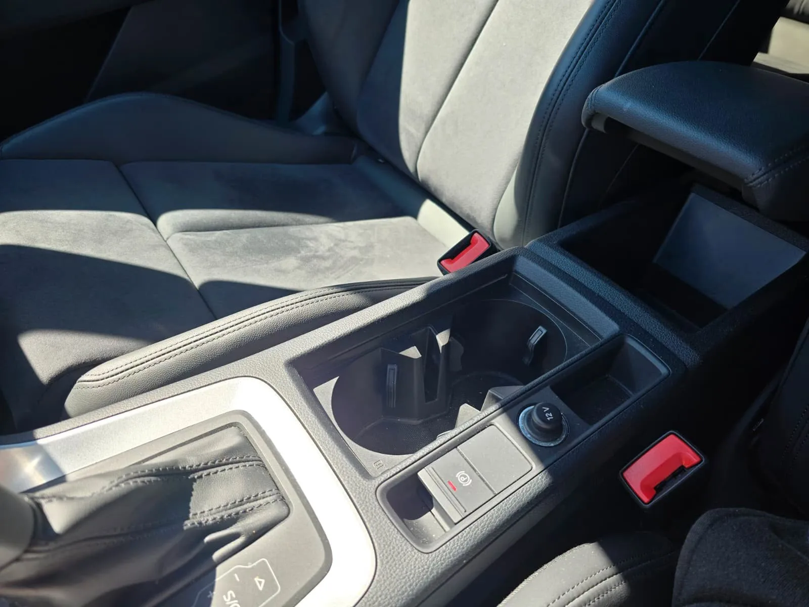 2023 Audi Q3 Sportback 35 TDI quattro S line, 23/30