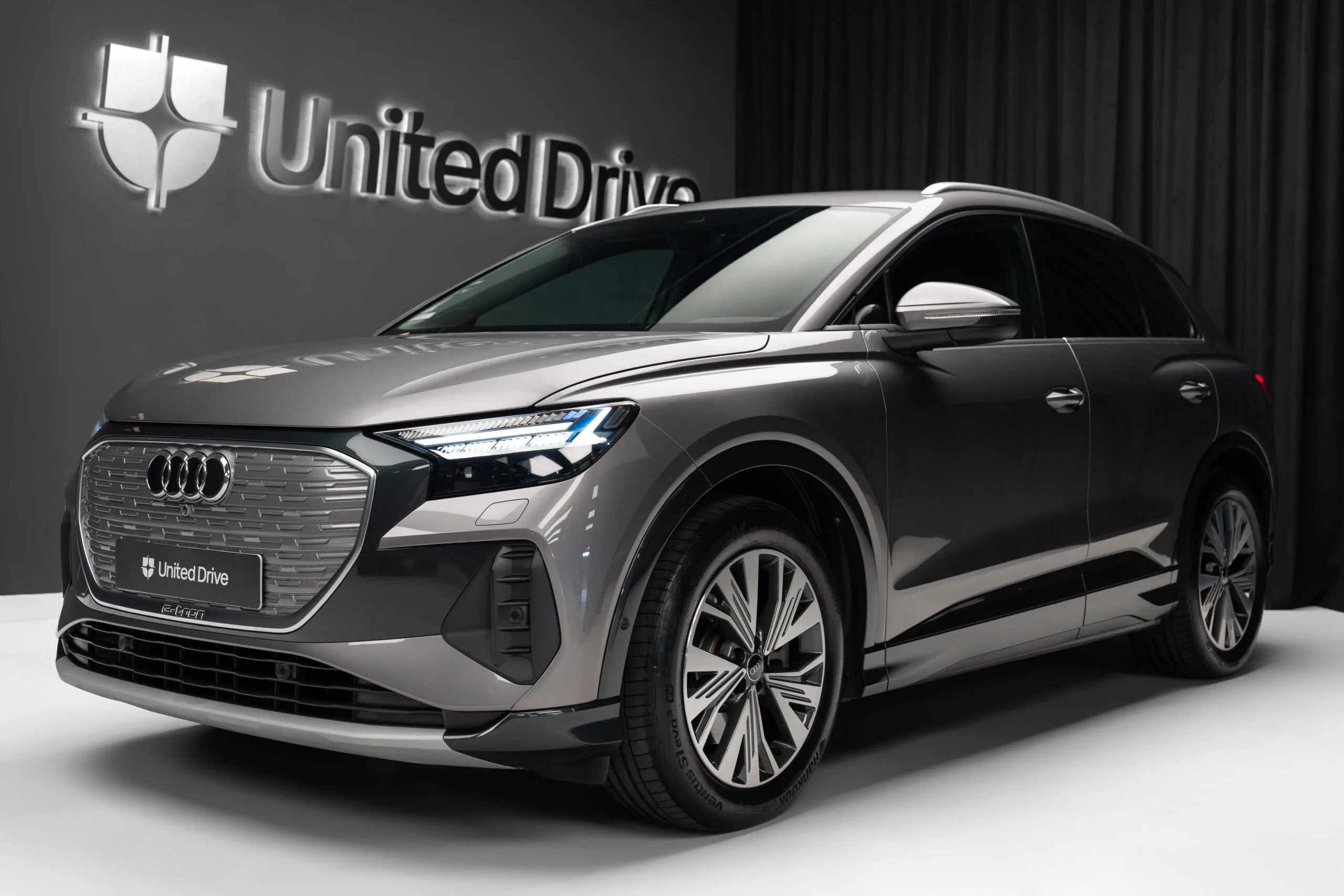 2023 Audi Q4 e-tron 45 quattro angeboten von einem Fachhändler in Voluntari, Rumänien, Hauptfoto