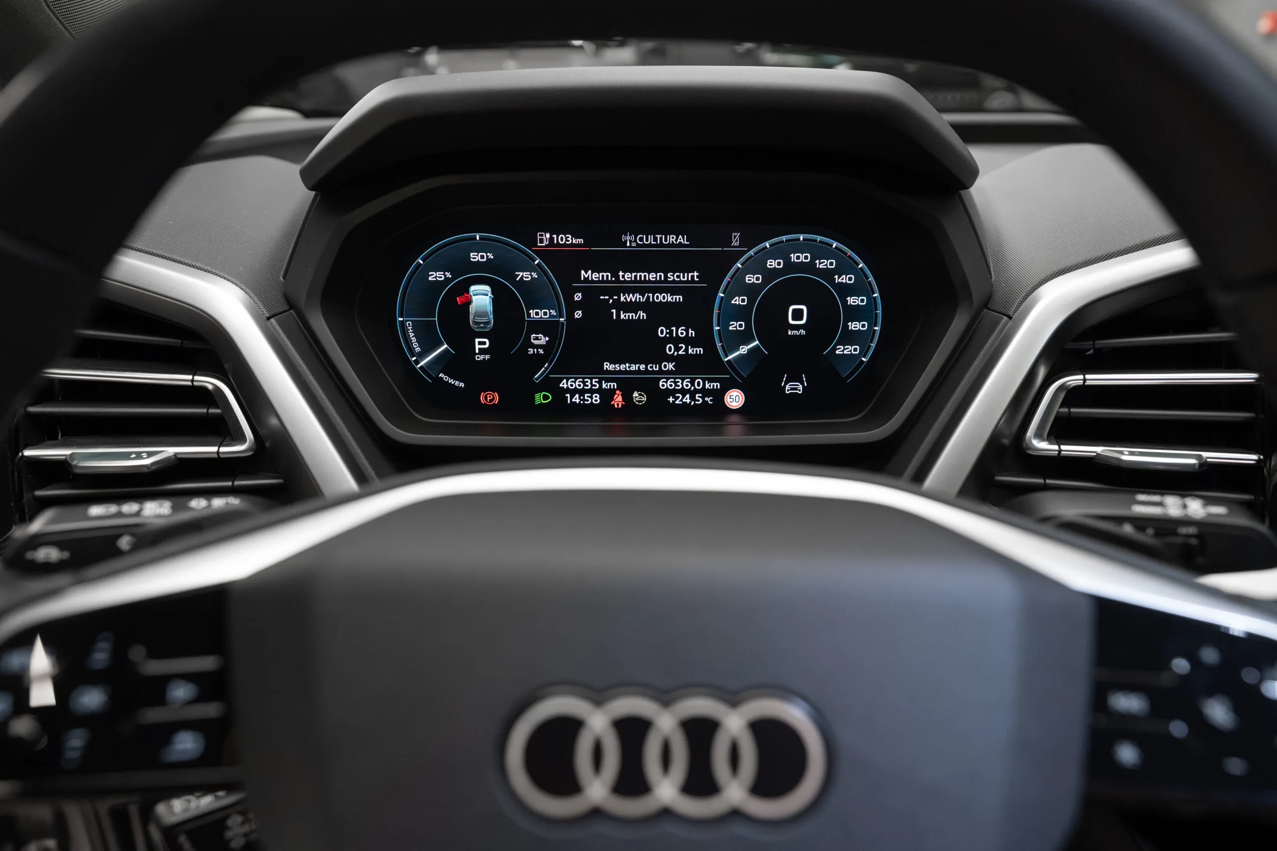 2023 Audi Q4 e-tron 45 quattro, 19/30