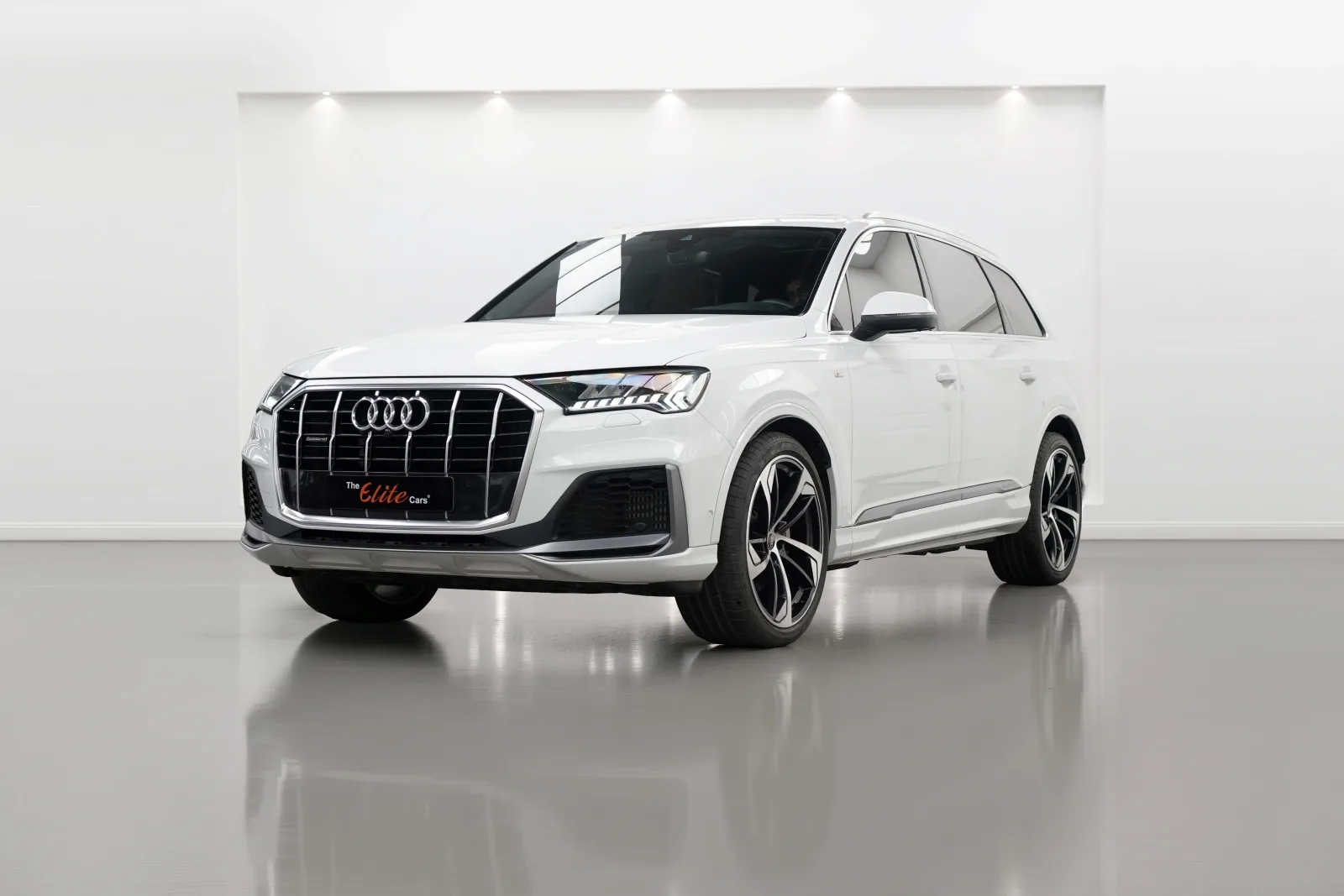 2023 Audi Q7 55 TFSI quattro, 7/18